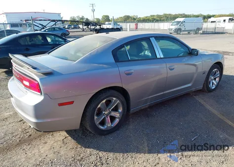 2013 Dodge Charger R/T Plus from USA, damaged, VIN 2C3CDXCT1DH692842